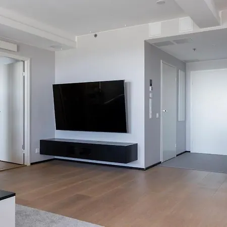 The Real Luxury Penthouse Right Above Metro Station Huoneisto *