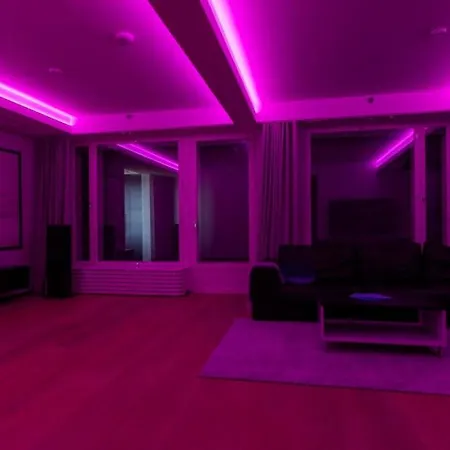 Huoneisto The Real Luxury Penthouse Right Above Metro Station Espoo