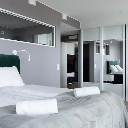 The Real Luxury Penthouse Right Above Metro Station Apartamento Espoo