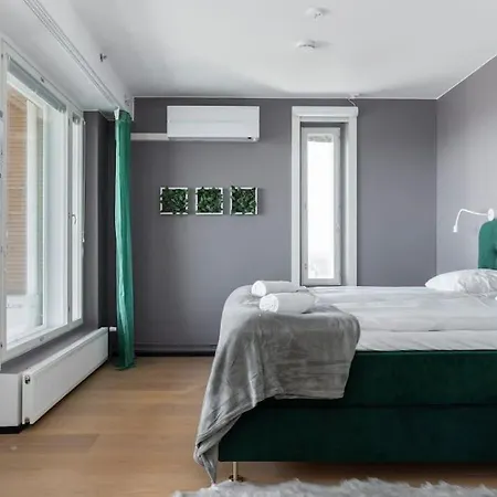 The Real Luxury Penthouse Right Above Metro Station * Espoo